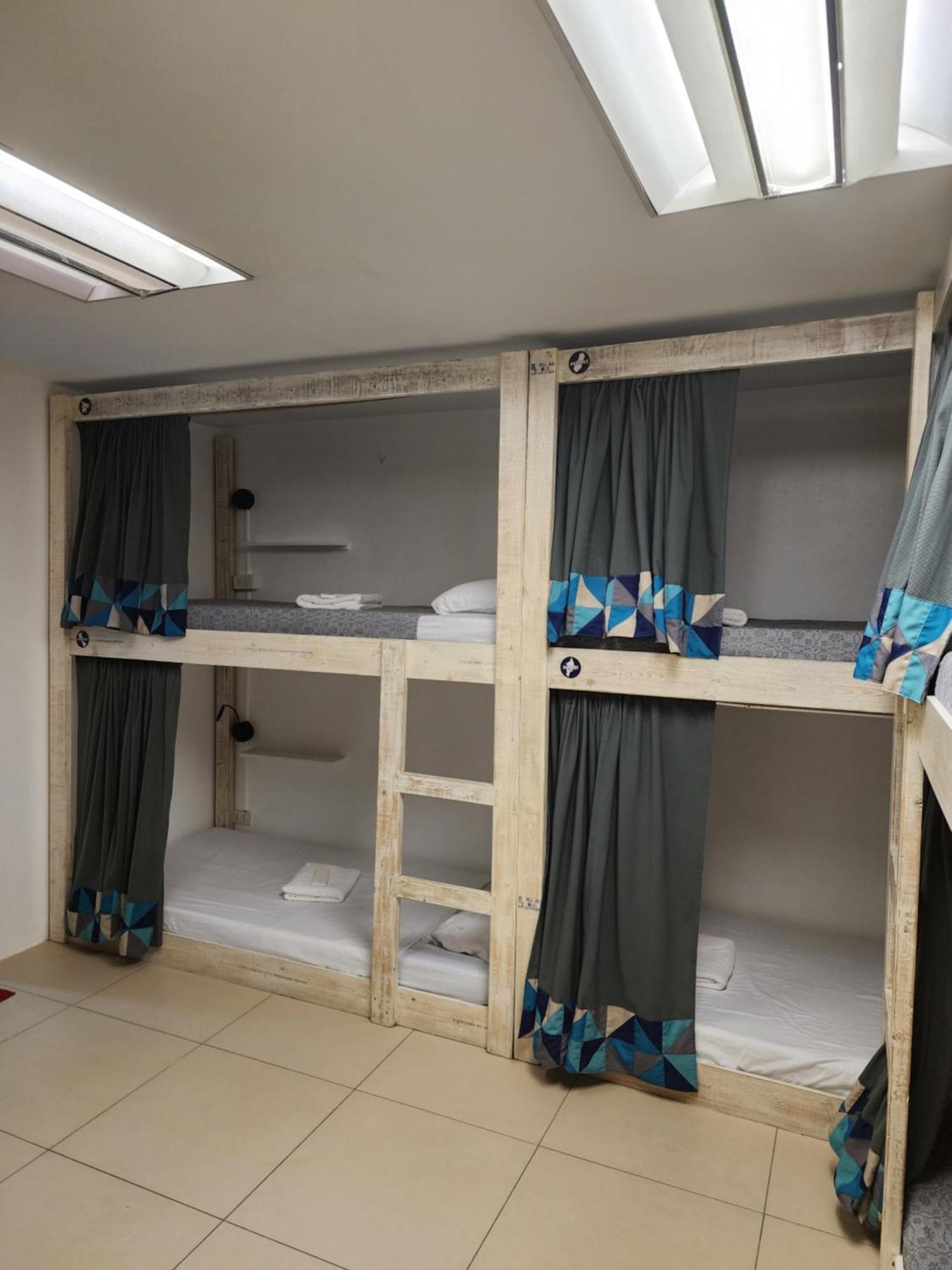 Baybayin Hostel - Pasay Close To Airport Номер фото